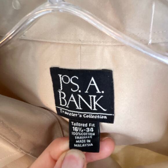 Jos A. Bank Tan Button Down-16.5/34 Mens Beige dress shirt Traveler Collection - Picture 3 of 5